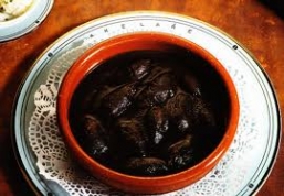 Txipirones en su tinta Juldan